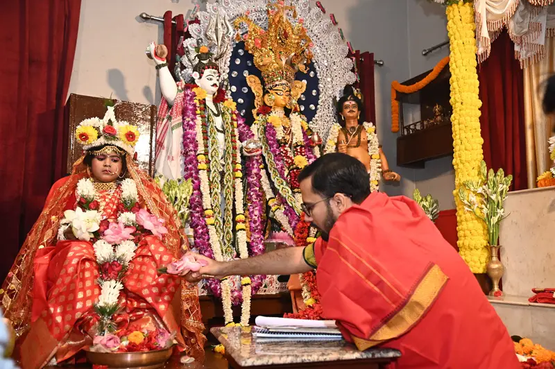 তান্ত্রিক বাবুদার ছবি ২